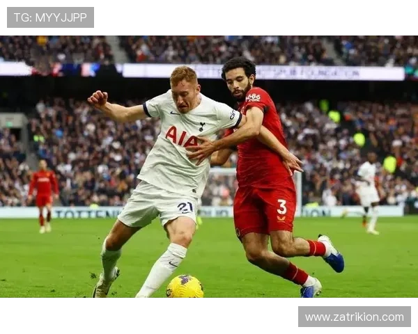 沃特金斯国家队为何难进首发?战术适配与竞争格局分析 沃特金斯国家队为何难进首发?战术适配与竞争格局分析