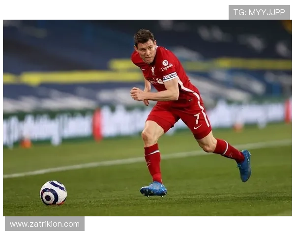 拜仁中场运转失序直接导致攻防节奏混乱,球队表现稳定性面临阶段性考验。 拜仁中场运转失序直接导致攻防节奏混乱,球队表现稳定性面临阶段性考验。